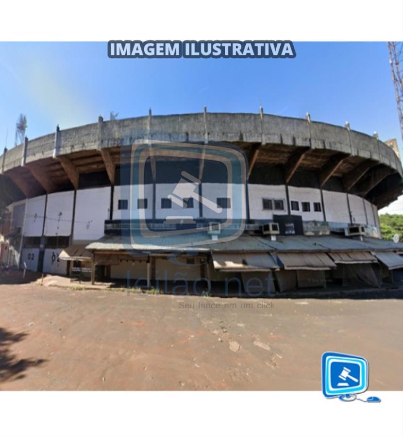 Foto de 35.000m² à Av. Doutor Plinio De Castro Prado, 1000